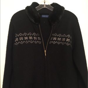 Zip Front black sweater with faux fur collar